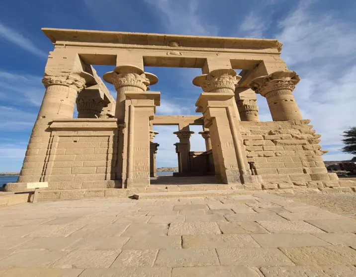 Private  Best Day Tour To Aswan Abu Simbel Temple .